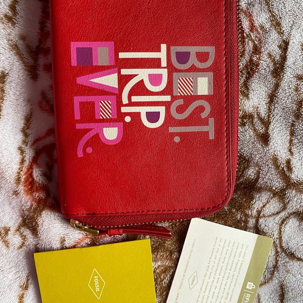 Rex Fossil Wallet - Picture 2 of 5